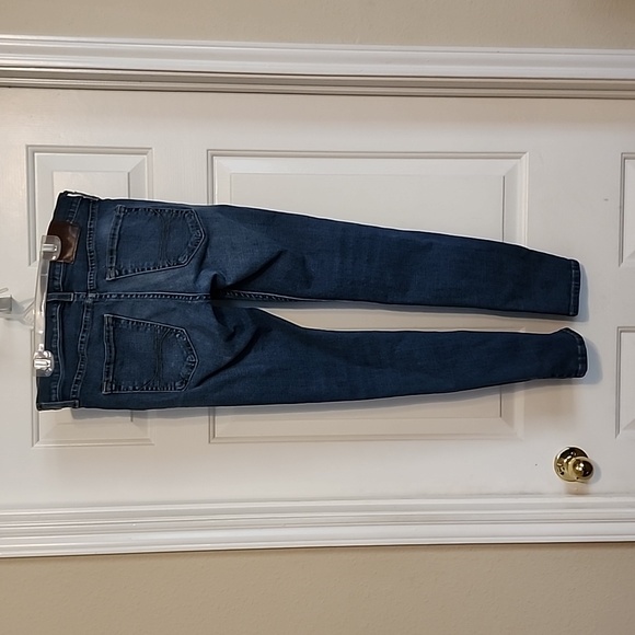 Hollister Super Skinny Ripped Jeans - Picture 2 of 3